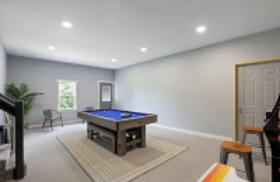 Country Escape in Hocking Hills- Great location!