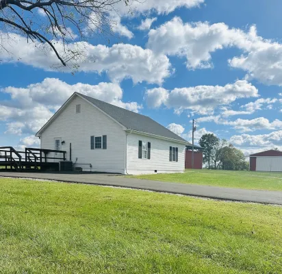 Cozy house close to Mammoth Cave and Bowling Green - Homestays