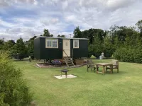Luxury Shepherd's Hut (The Rowan) at Templehall Hotels near Fast Castle