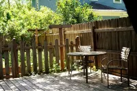 Adorable newly built 1-bedroom guesthouse with Sauna