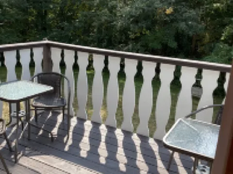 3 Bedroom Plus Loft, 2 Full Baths, 1 Minute to Story Land, 10 mins to Slopes! Hotels in Glen