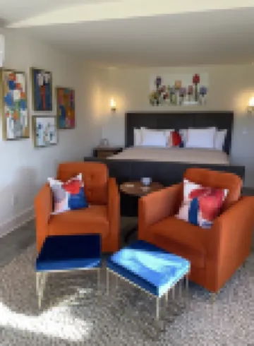 Barn Studio in country setting but close to town