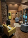 A Hidden Gem! Cozy Cottage with huge Pool & Garden! 8 guest - 4 bedrooms-2 baths - Country Houses