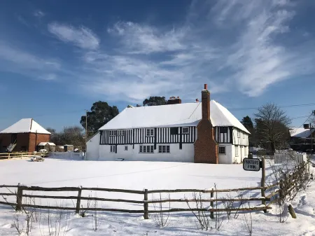 A Unique Tudor Manor House dating from 1547