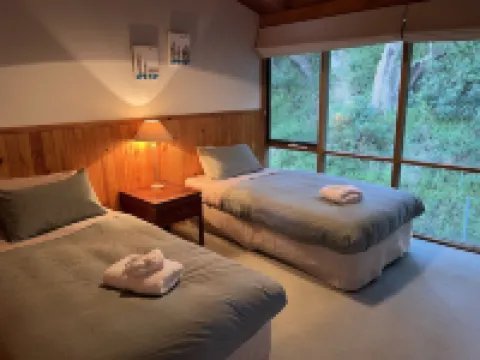 Perfect Location on the Water's Edge オーボストのホテル