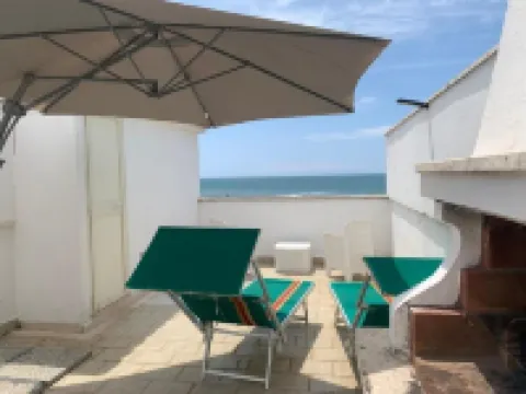 Sea view apartment with private beach