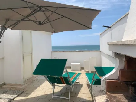 Sea view apartment with private beach