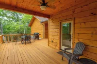 Dream Mtn Hideaway! Hot Tub+Fire Pit+Grill, WiFi, Hiking, Nearby Avl & Blk Mtn! - Feriehus