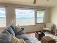 Shelburne Bay Waterfront Getaway