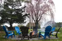 Niantic Bay & Play House