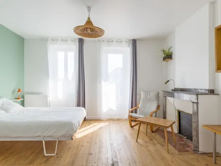 Le Passage - bright apartment with terrace