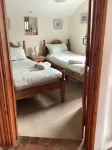 Cosy, comfortable, quiet location, close to Pembs coast path,