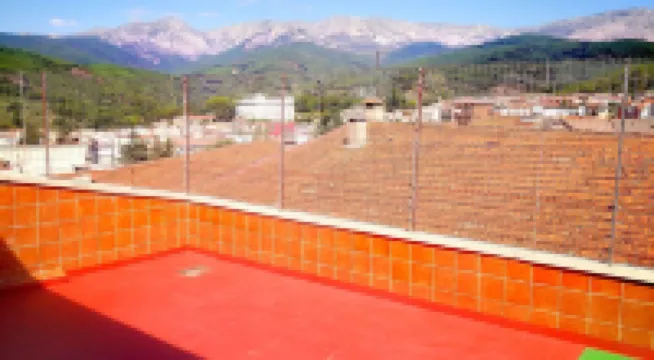 AG2 - Apartment with terrace and barbecue in Gredos Sur