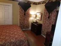 Quiet clean home with view of Gypsum Hills in Sun City Hôtels à : Comte de Barber