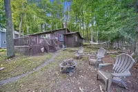 The Cozy Cabin <br>Lakeview cabin in VERY desirable location