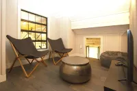 New Rustic Modern Cabin - Ski, Winery, Lake View, Lutsen, Grand Marias, Sleeps 8