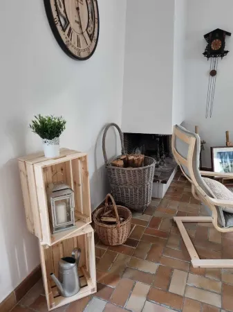 Large family house, large garden in an oyster site close to the beach Отели в г. Сен-Пьер-д'Олерон