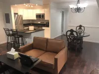 Beautifully furnished 1 Bedroom McLean Condo near Tysons corner