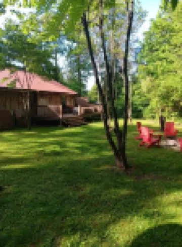 "JUST RIGHT" Spring Sale! Relaxing Mtn Getaway. Hot Tub, Fire Pit, Grill, Games