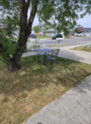 single/multi family 4 bed 2 bath 2 garage
