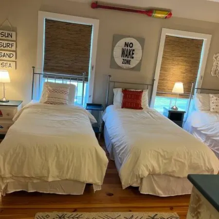 Cape Charles home with pool and golf cart 5 minutes from the beach!