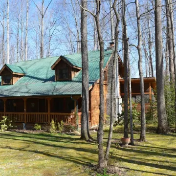 Log Cabin on Edge of National Park; Over the Top Amenities & Reviews