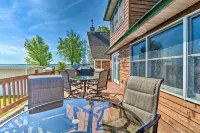 Family-Friendly Cottage on the Lake