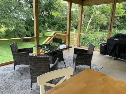 Villa overlooking Charleston close to Folly Beach