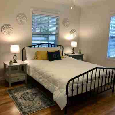 Charming and Cozy Rooms