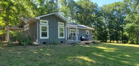 Peaceful Mountaintop Cottage