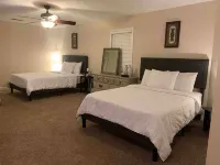 Classic connection in the Hub City!