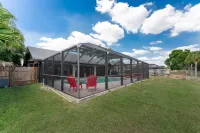 Luxury Waterfront Heated  Pool Villa.Amazing Views. Available Jan2026