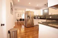 Modern 3BR/ Close to Encore & Boston- Everett #3 Hotels in Everett