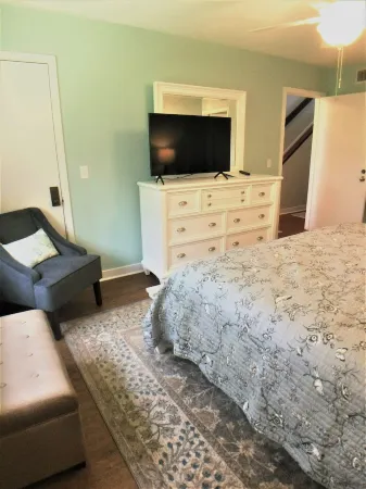 "Saintly" at Sea Palms 18th Green Отели в г. Сейнт Саймонс Айленд