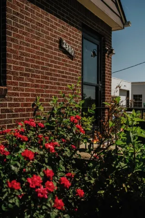 Westside House 2 Miles to Downtown and the Stadium