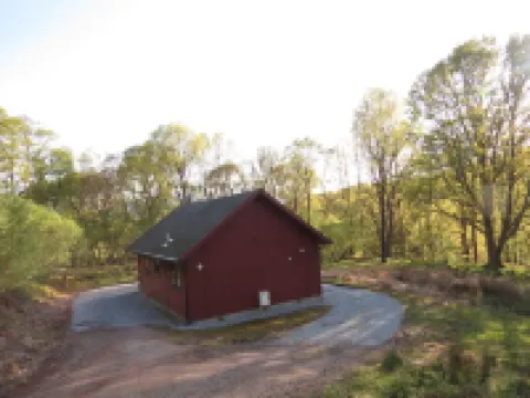 Oak Lodge Cosy Cabin With 2 Bedrooms. Open all year. 15 miles from Fort William Hotels in Roybridge