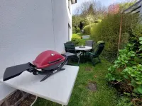 Helle Wohnung mit Eigenem Gartenstück