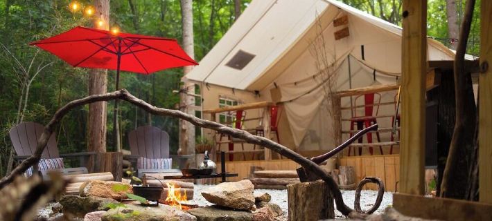 Pap's Glamp on Lake Hartwell Отели в г. Окони Каунти