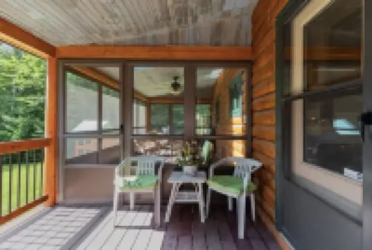 Paradise in the Lakes Region