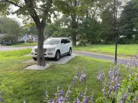 NEW: Spacious & Convenient Hideaway!Centrally located & 10 min from airport!