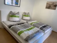 Beautiful vacation apartment just 500 meters from the lake Hotels near Yolanda - Plastik von Miriam Lenk
