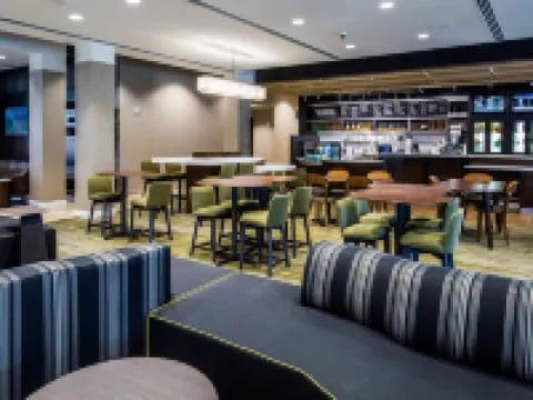 Courtyard Columbia Cayce Hotels in Cayce