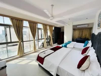 hotel royal sky Các khách sạn gần Samli Public Garden
