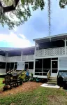 Ibis Cove-Waterfront townhome with community pool Hotels near Wallace Brooks Park