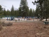 IN SUNRIVER-Beautiful, remodeled, 3BR/3BA, HotTub, 8SHARC Passes, Pets OK