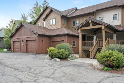 Modern/Contemporary Beaver Creek - 3 Bedroom/3 Bath Condo