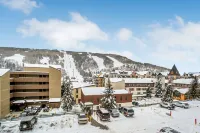 2 Bed / 2 Bath With Amazing Views Steps From Gondola