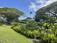 "Beach Vibes in Poipu" Remodeled, Ocean view , AC, and Washer Dryer - Rare Find