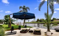 HEATED POOL WATERFRONT GULF ACCESS 4BR 3.5BA LUXURY FLORIDA HOME NEAR BEACH 🐬