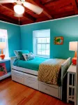 Adorable Cottage By the Sea - Ocean View - 1/2 Block Walk to Beach - Fenced Yard